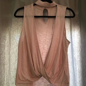Urban outfitters tank top size small in pink